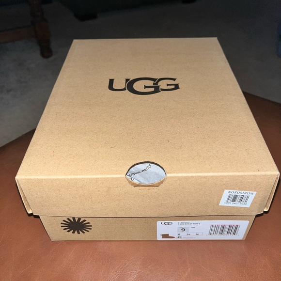 UGG Mini Bailey Bow II Water Resistant Bootie - Picture 6 of 8